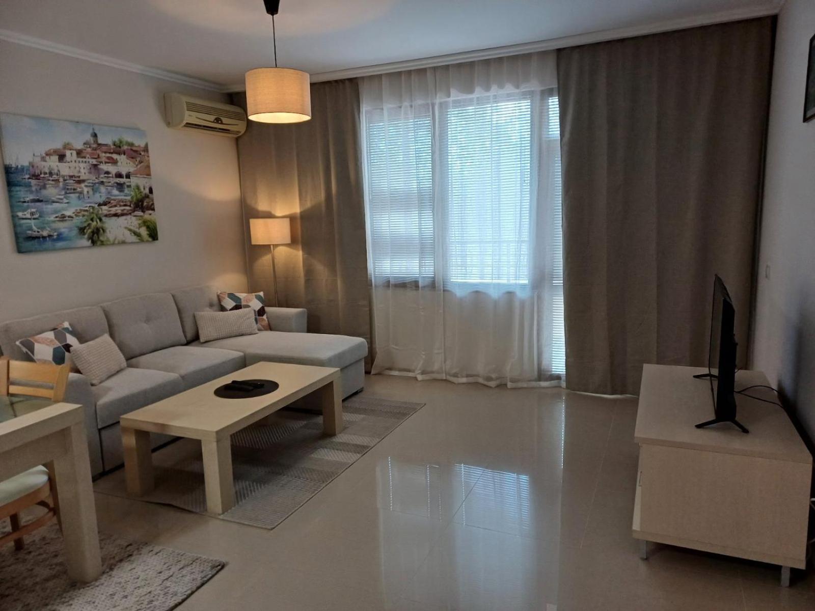 בלצ'יק Lighthouse 1Bedroom Gec Apartment 203 מראה חיצוני תמונה